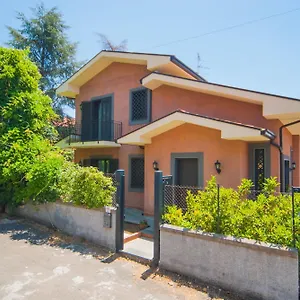 Bed & Breakfast La Rena Rossa, Nicolosi